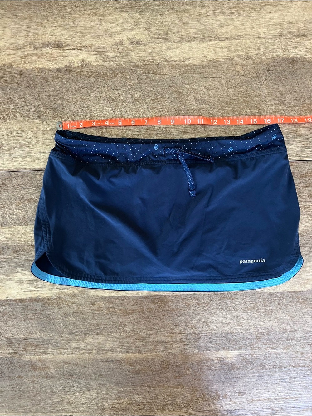Patagonia Navy Sports Skirt Tennis Pickleball  Women’s Size Large